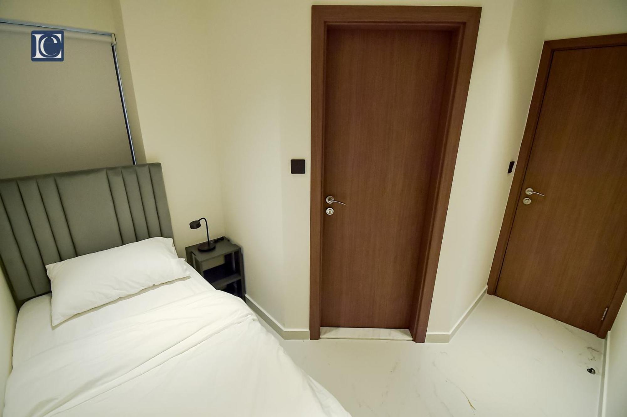 Luxury Escapes - Spacious 3br Maids View Dubai